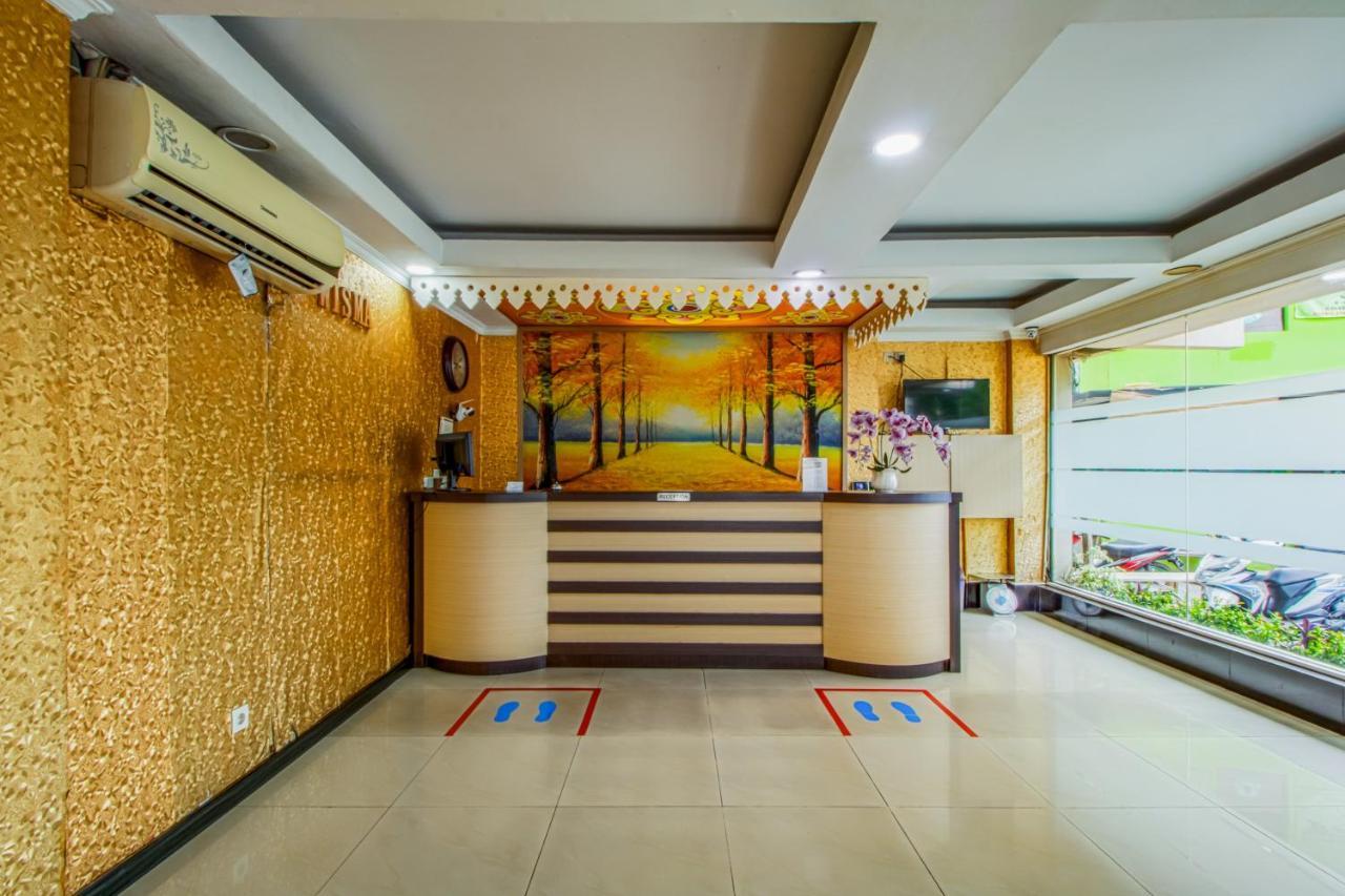 Suba Hotel Yakarta Exterior foto