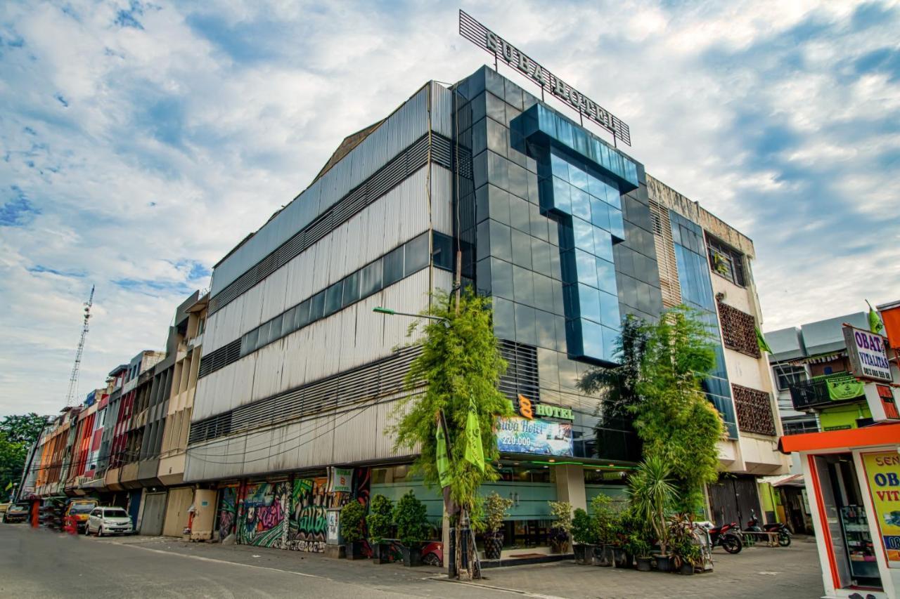Suba Hotel Yakarta Exterior foto